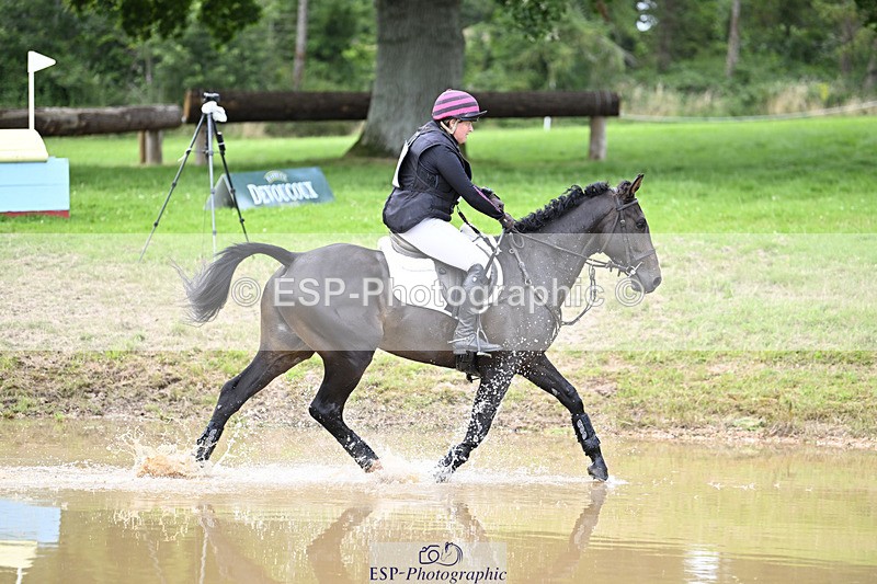 240804-164922-18118 - 677-Lizzie_Luxton-SHANNONDALE_LUIGI