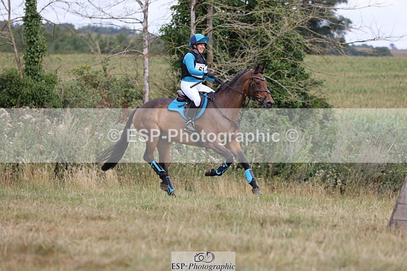 250802A-110538-01651 - B-061-Vicky.Stacey-HIGHDALE.AUTUMN.SUNRISE