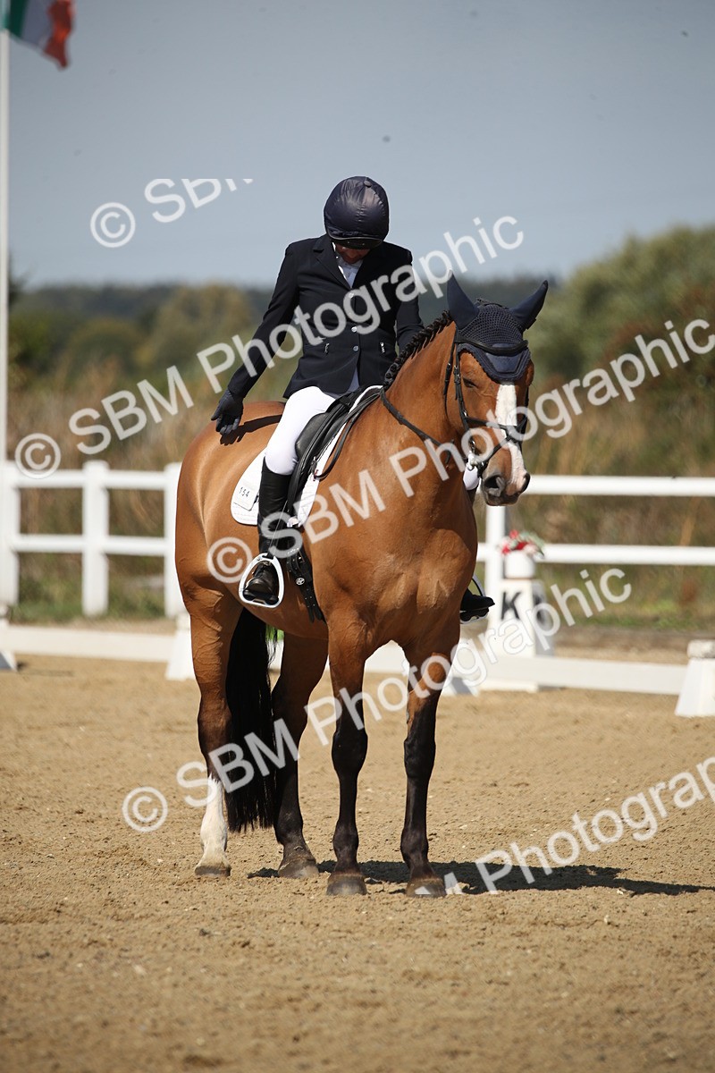 SBM_005025 - Class 11 - Novice 5 - 11.41-12.58