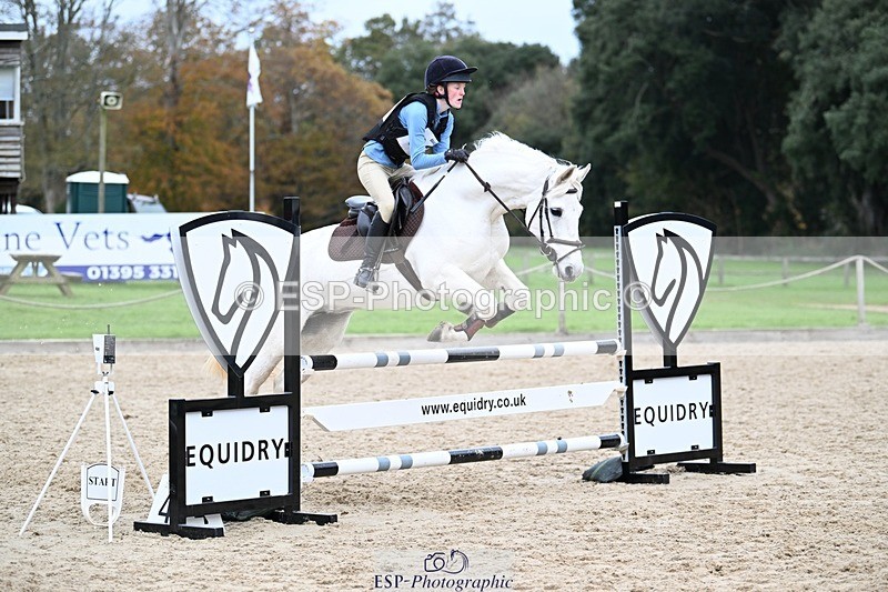 241117-131644-04113 - Cls 3 90-95cm 13.00 to 14.00