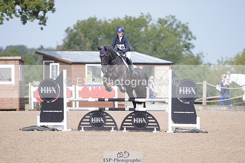 240831A-104744-00369 - 110-Laura.Pritchard-TOUCH.OF.SILK.I