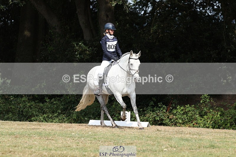 250823A-151747-33080 - PC80 Ride Off