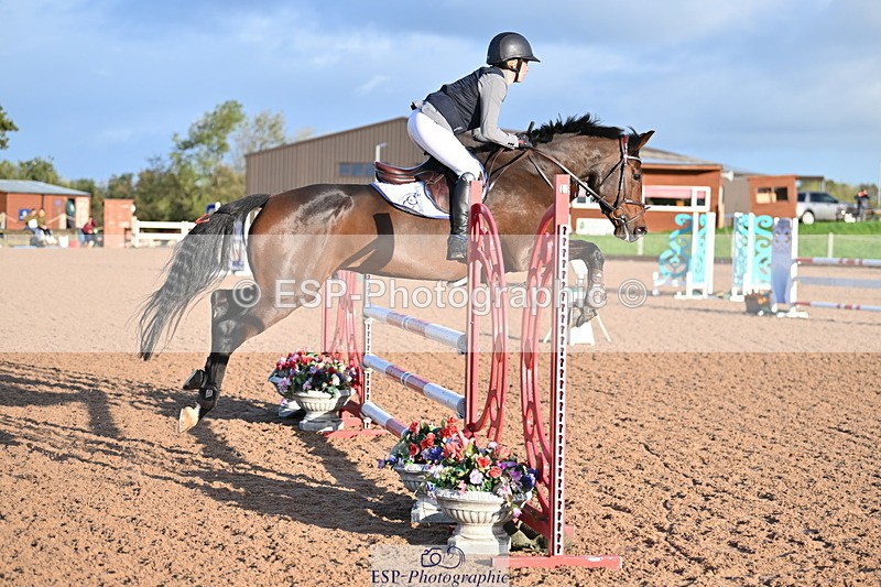 231014A-090219-03379 - Cls 17 Discovery & 1m Open