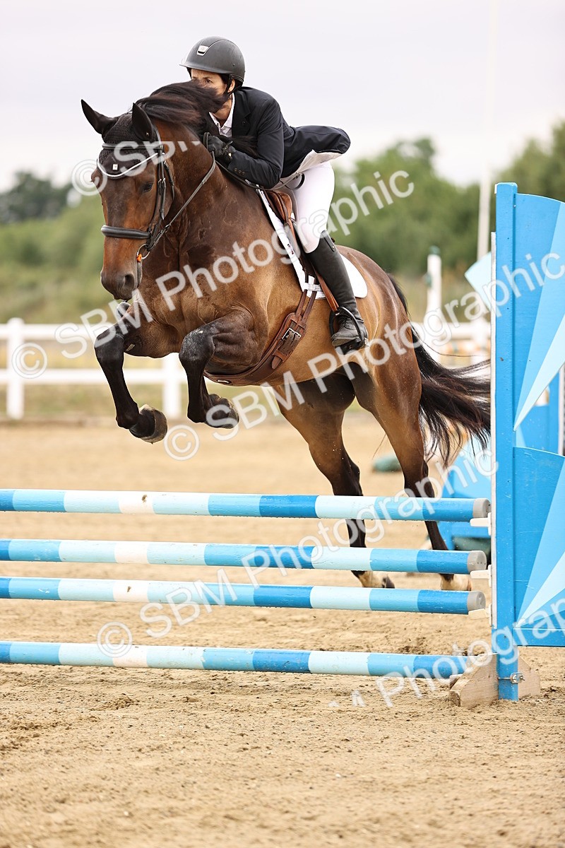 SBM_024333 - Class 8 - Clear Round