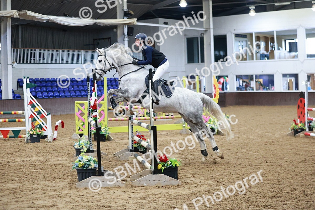 SBM_000811 - Class 3 - Senior Discovery 1.00m