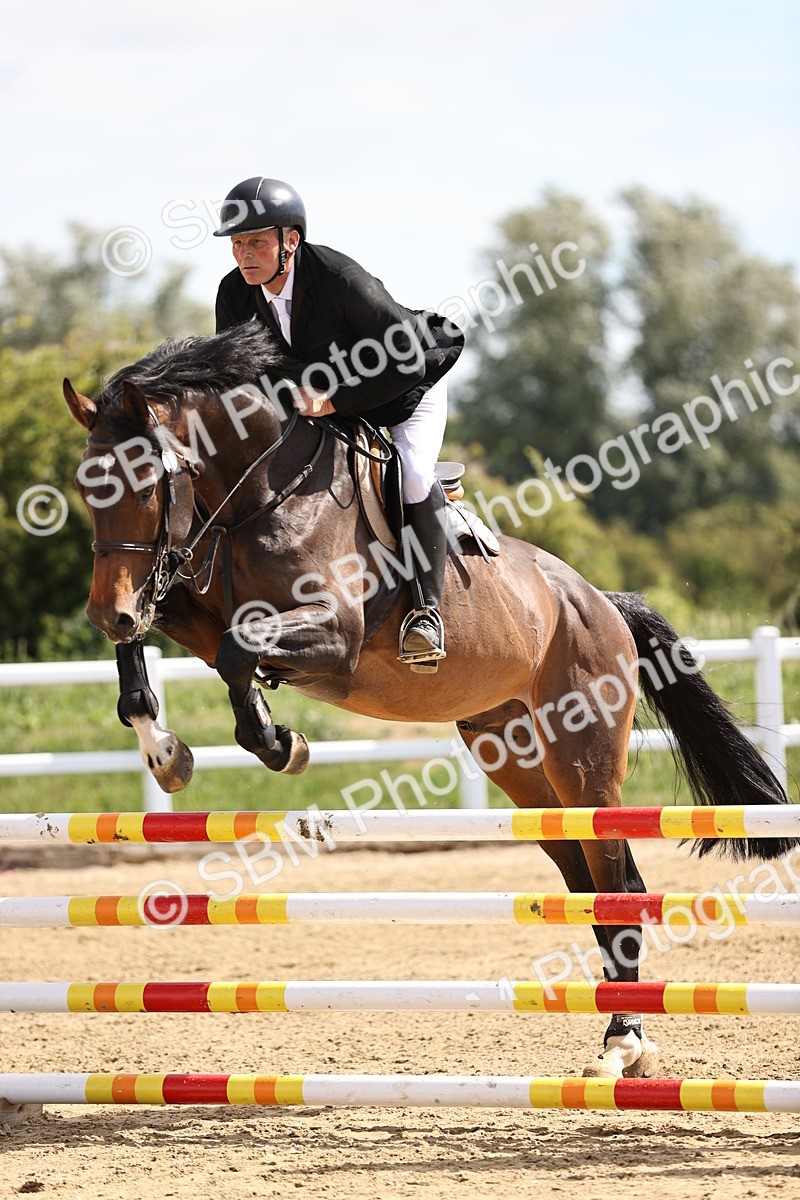 SBM_002016 - Class 9 - Senior British Novice - 90cm