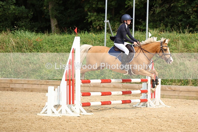 3E7A2981 - Class 12: Junior 80cm