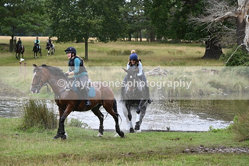 WJ7_3914 - Time at Water 12:52 to 13:22