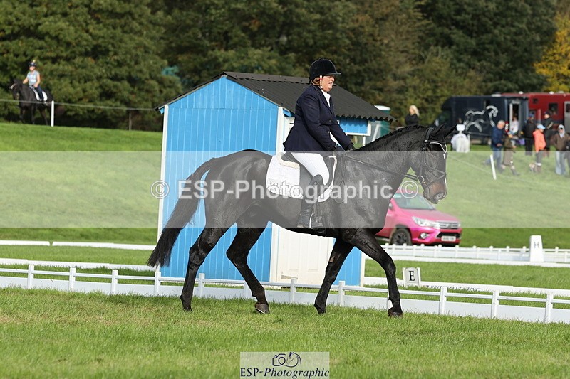 251024A-101609-07698 - D-343-Georgina.Owen