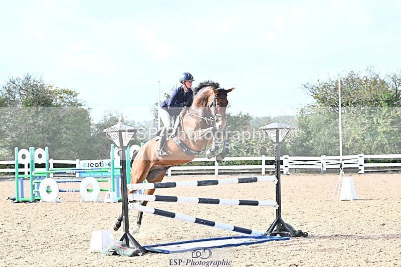 261014-131513-00604 - Cls  05 Snr Newcomers & 1.10m Open