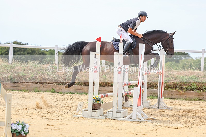 3E7A4411 - Class 8: Senior Foxhunter/1.20 open