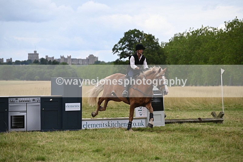 WJ6_4972 - Time at Jump 13:04 to 13:34