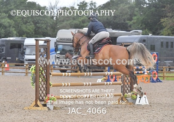 JAC_4066 - CLASS 5 Senior Discovery/ 1m Open