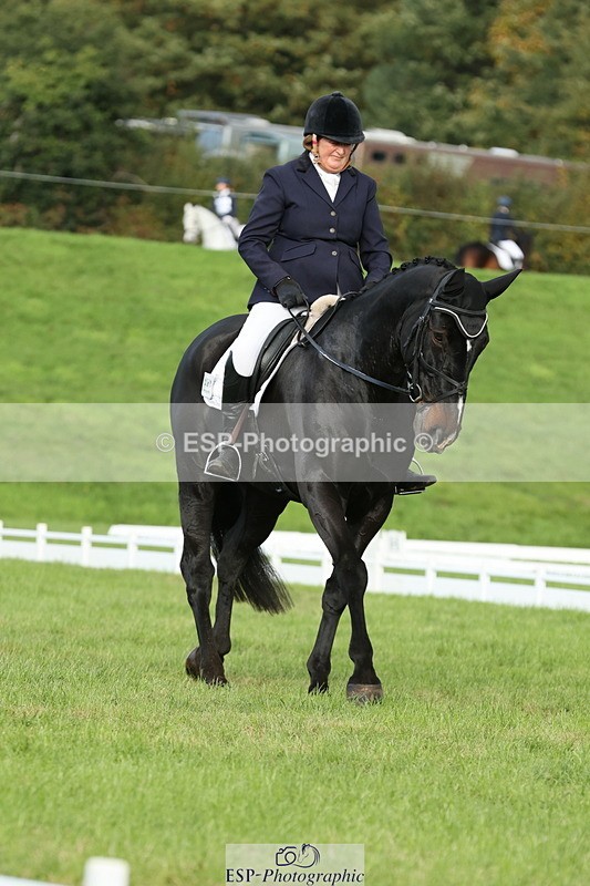 251024A-101958-07721 - D-343-Georgina.Owen