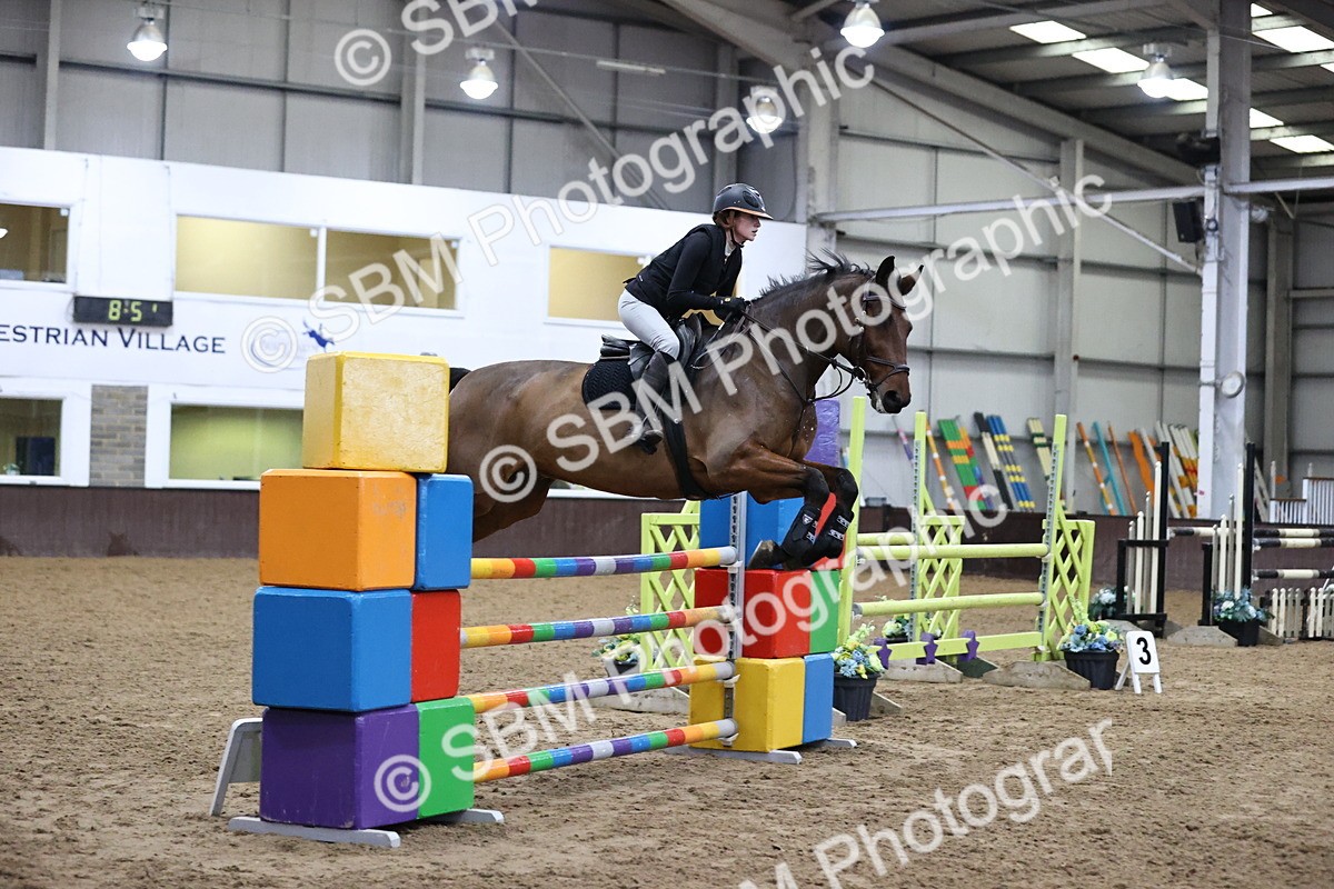SBM_001925 - Class 4 - Senior Newcomers - 1.10m Open