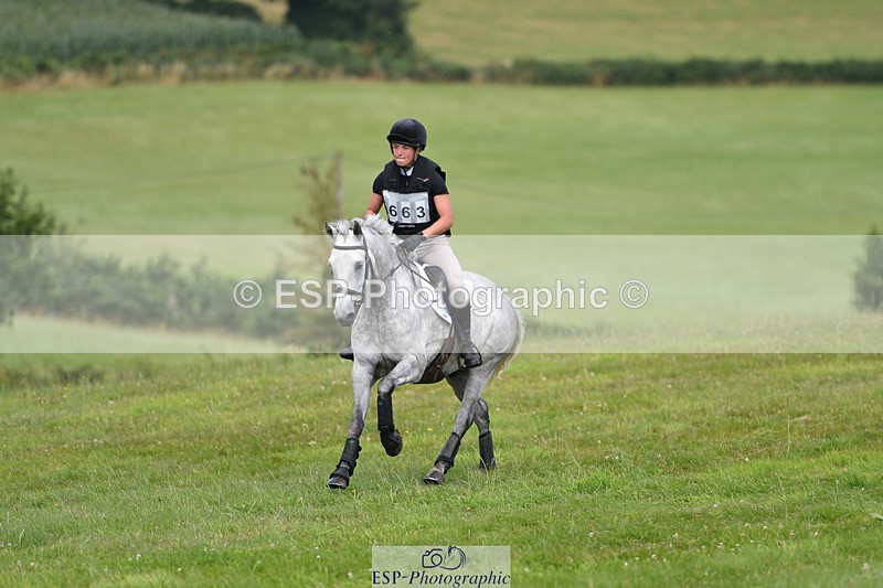 240804-155823-17816 - 663-Emma_Langfjord-Friend-MOUNTROSS_FIONN