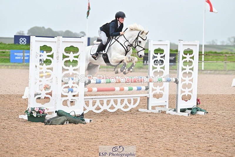 240505A-122422-05050 - Cls 4 Blue Chip Pony Newcomers & 1m Open