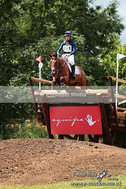 BESJ 060725  2565a - Equestrian