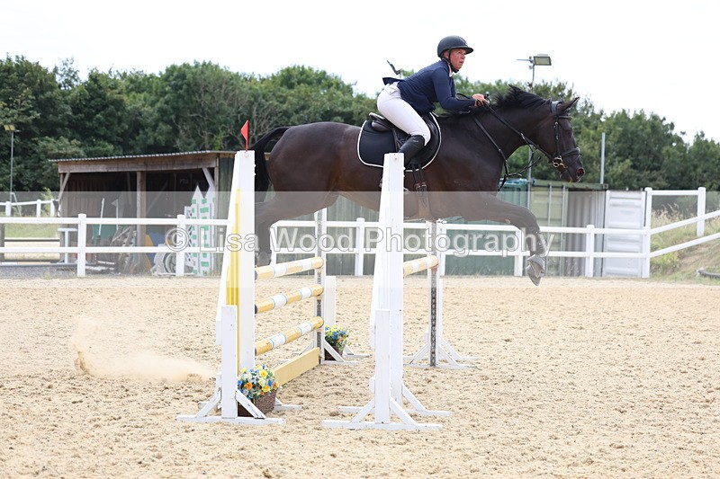 3E7A6381 - Class 8: Senior Newcomers/1.10m open