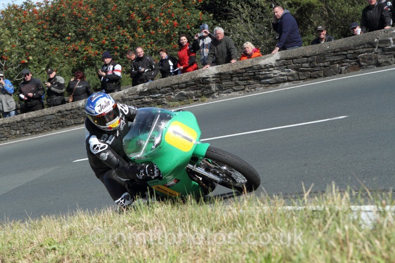 John McGuinness - Bennetts 500cc Classic TT