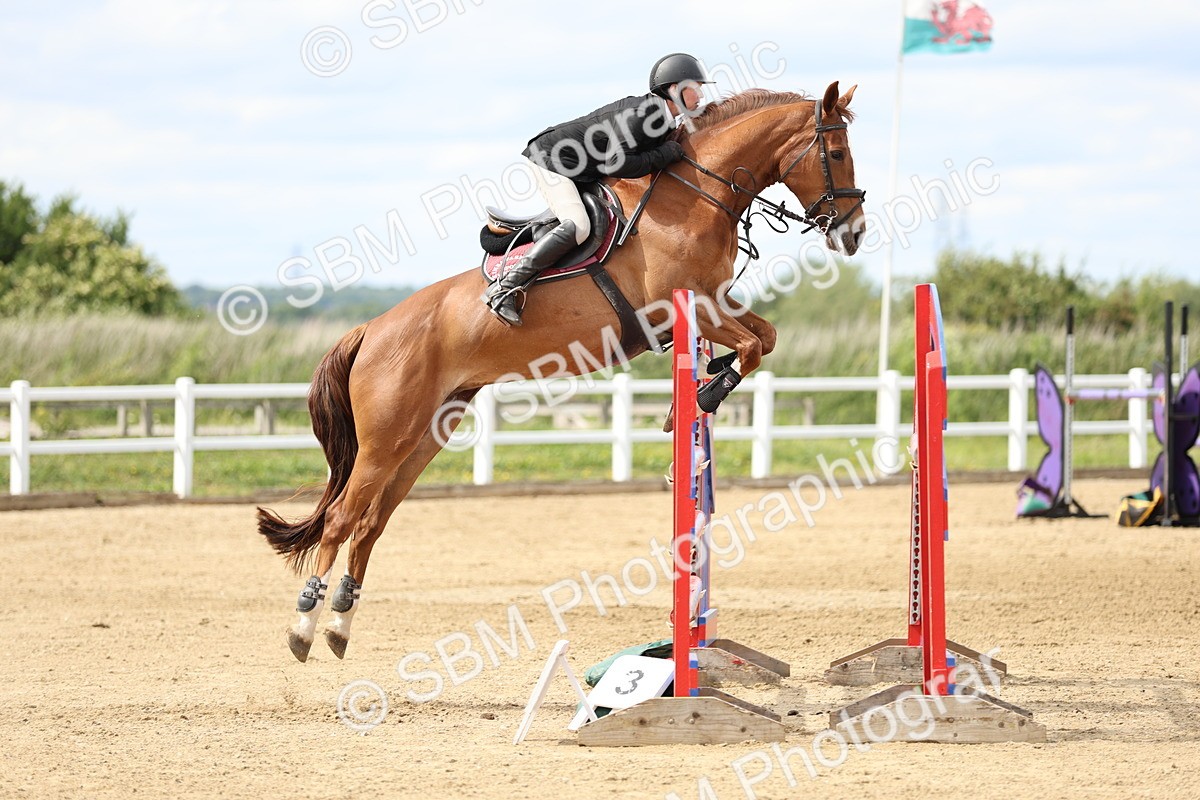 SBM_001462 - Class 5 - Senior Foxhunter - 1.20m