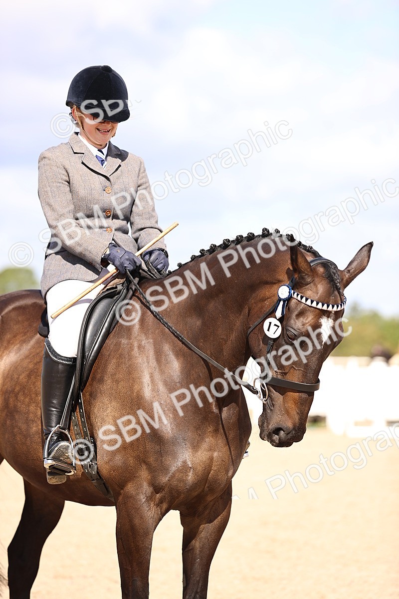 SBM_11640 - Class 408 - Grassroots Ridden - Walk & Trot