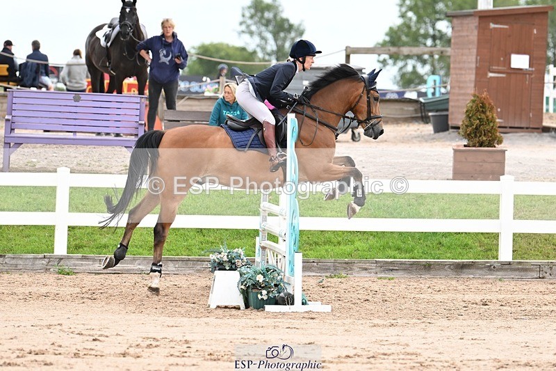 250727-090347-08686 - Cls 31 British Novice and 90cm