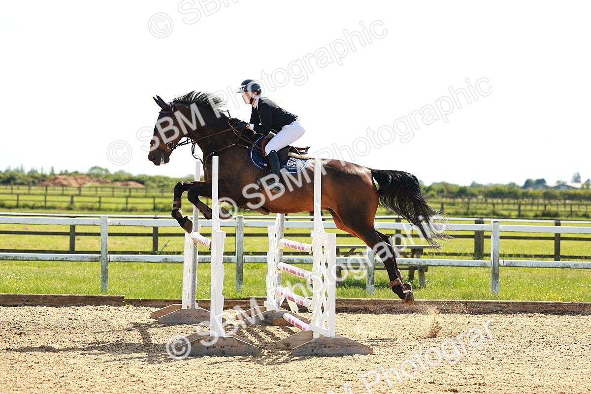 SBM_002716 - Class 4 - Senior Newcomers - 1.10m