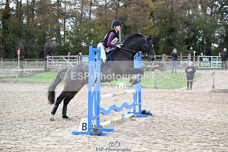 241117-115803-03793 - Cls 2 80-85cm 11.20 to 12.30