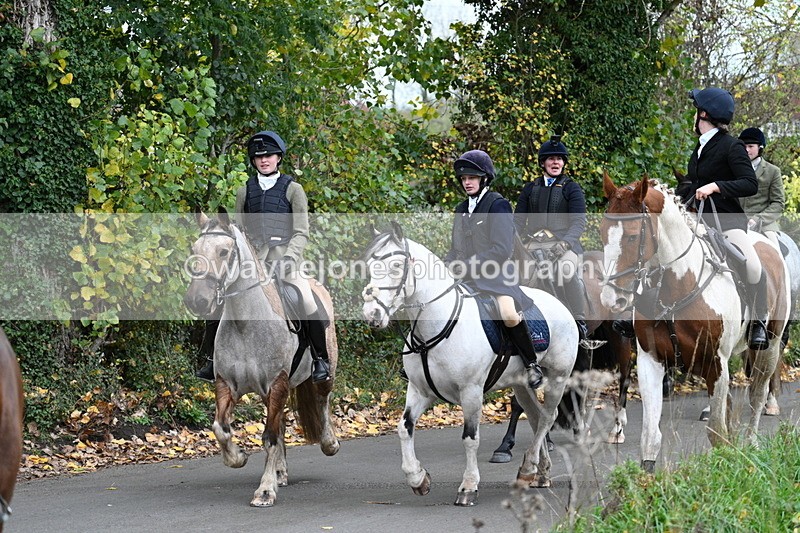 WJ7_7367 - Walk Home..