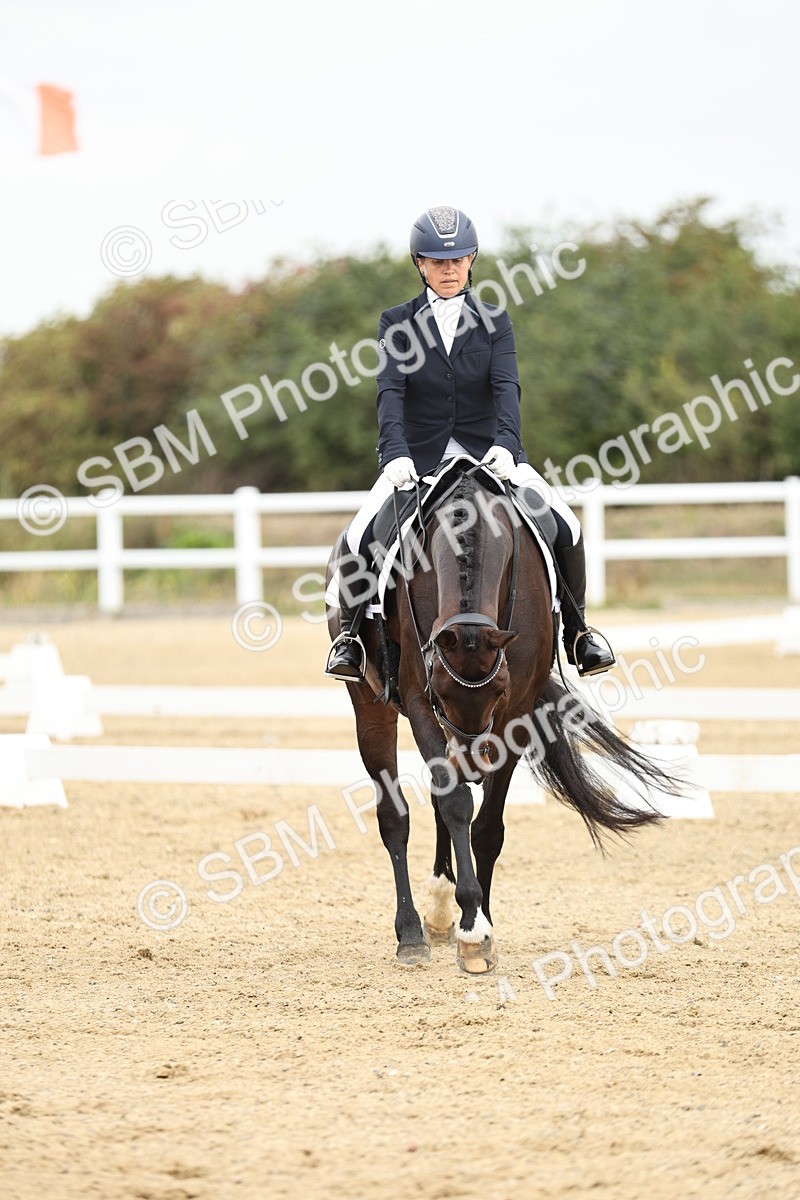 SBM_006974 - Class 21 - Medium 5 Bronze - 10.04-10.52