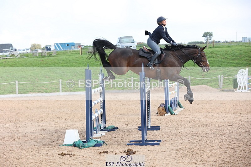 230915A-113722-01819 - Cls 2 Snr Foxhunter