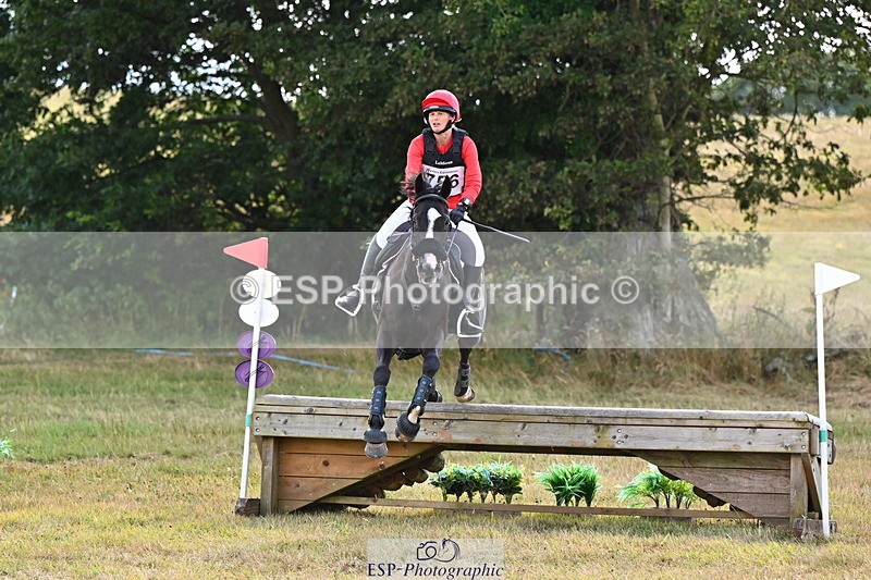 250803A-162211-16796 - Q-756-Sarah.Whitehead-SHAKE.HIM.UP