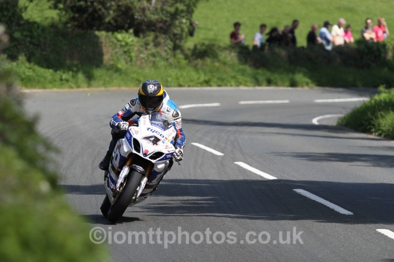 Guy Martin Suzuki / Tyco Suzuki - Dainese Superbike Race 2014