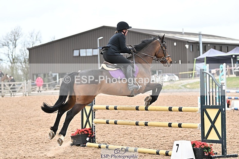 250414-112159-00476 - 90cm Round 1