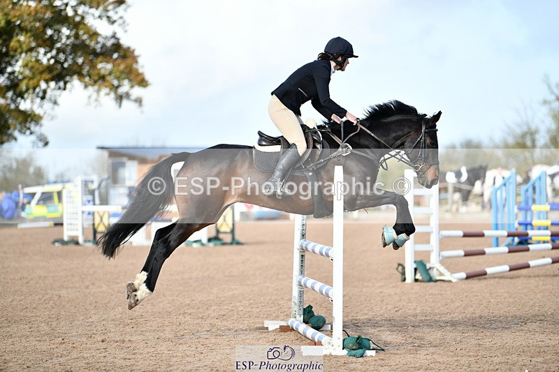 241026A-120631-01152 - SAT Cls 26+27 Club and Schools 90cm