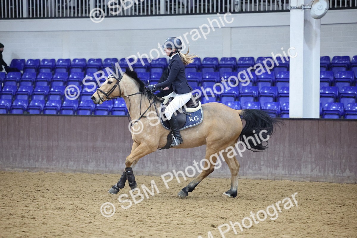 SBM_003250 - Class 11 - Blue Chip Pony Newcomers - 1.00m Open