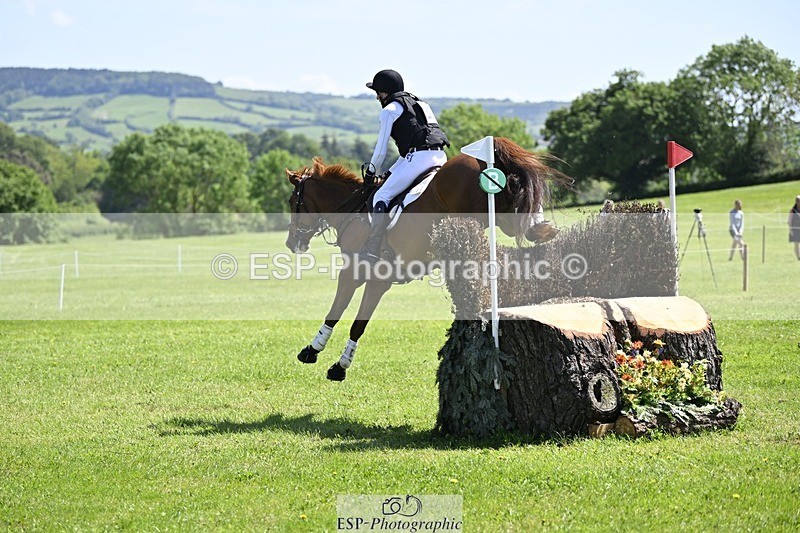 240525-113701-13078 - 357-OUGHTERARD_QUALITY-John_Westmore