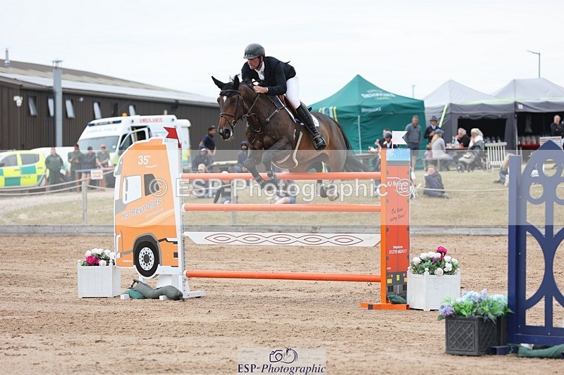 250719-180013-17655 - Cls 7, 3 Star Big Tour Break to End