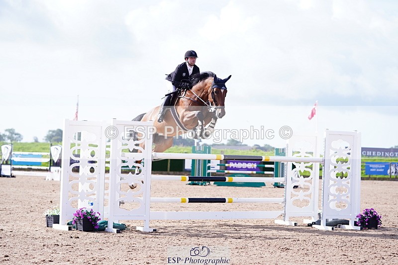 240804A-093804-10154 - Cls 42 National 1.30m Open