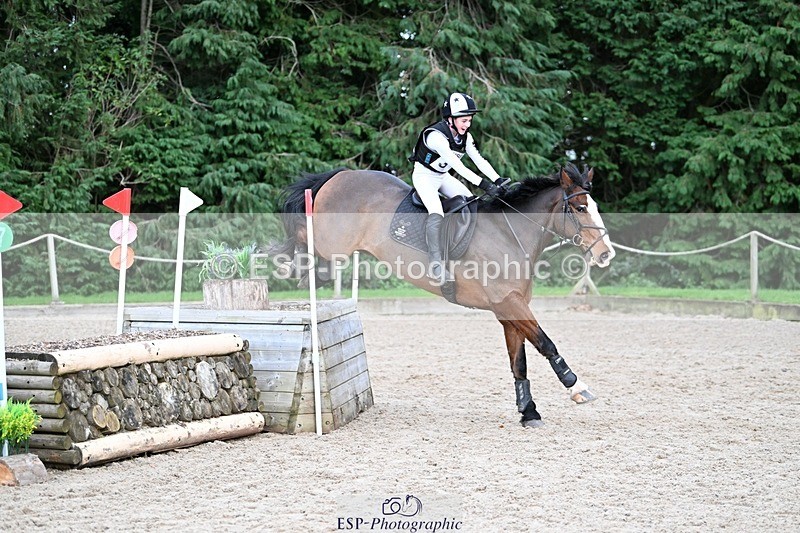 241117-153853-04843 - Cls 4 100-105cm