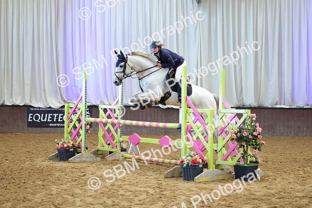 SBM_005723 - Class 22 - Bliss of London Novice Winter Championship Qualifier 90cm