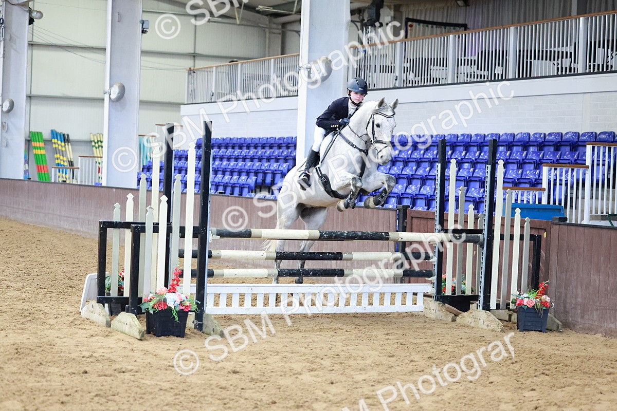 SBM_003380 - Class 10 - Nupafeed Supplements Senior Discovery/ 1m Open