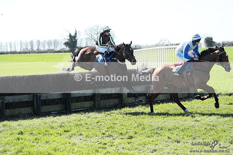 PtP 210326 92 - VWH Cirencester Races 21/03/26