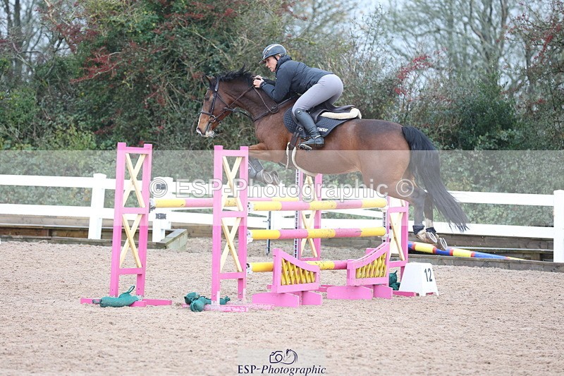 231112A-125844-04303 - Cls 19 Snr 1.05m Open