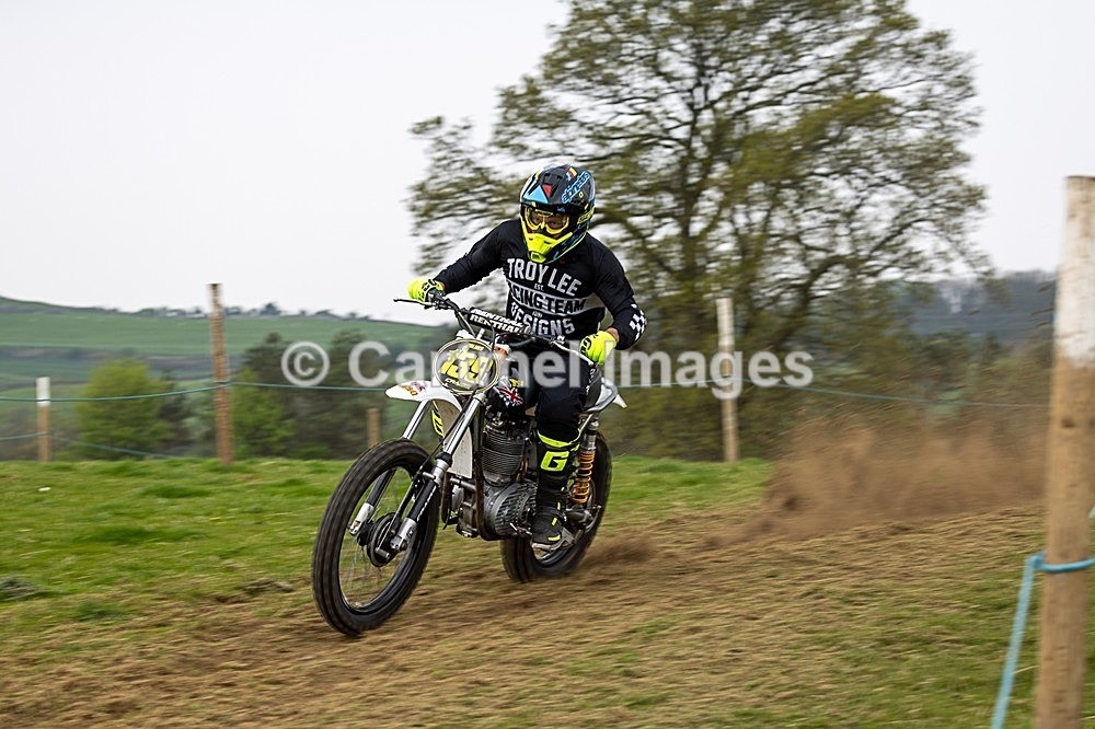 1R8A0032 - Classic Scramble Race 1