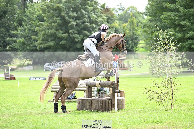 240804-114747-12144 - 351-Rupert_Batting-COOMBELAND_CEVIN