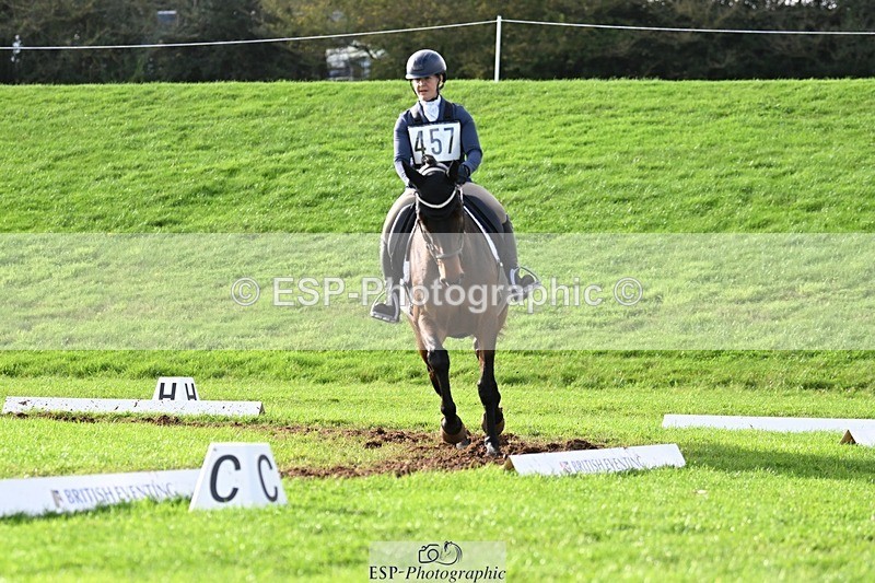 241025-145241-10119 - 457-Ella.Richardson-ASB.ABHAINN.GLEN