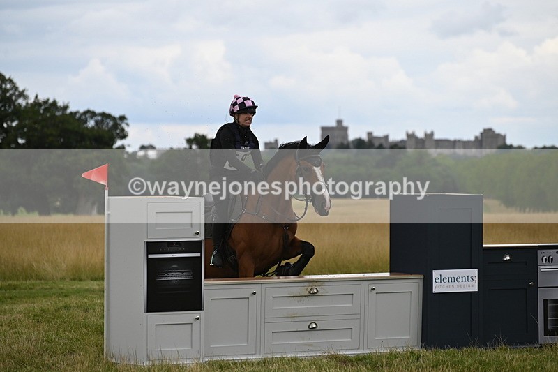 WJ6_4830 - Time at Jump 13:04 to 13:34