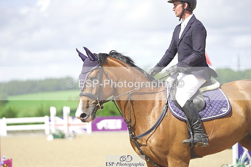 230729A-113016-04873 - Cls 21 Discovery & 1m Open